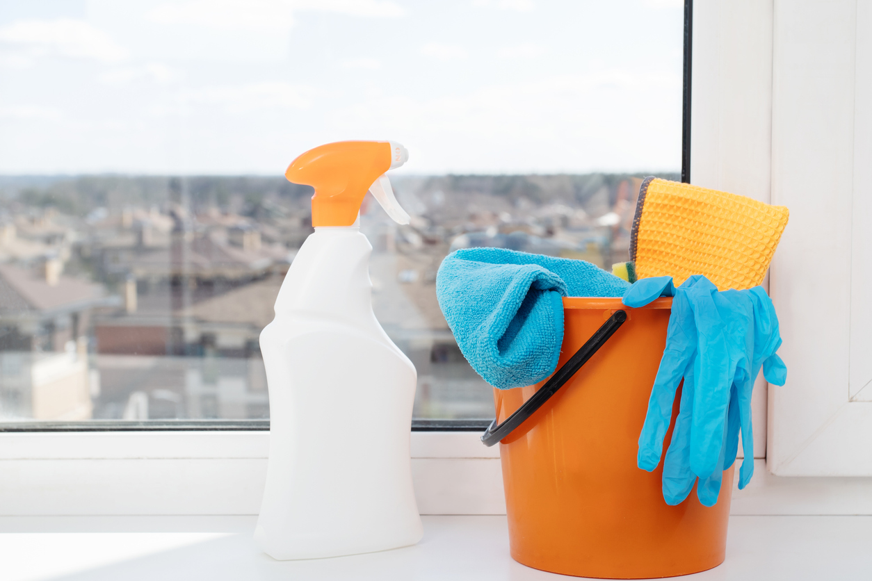 window cleaning kit